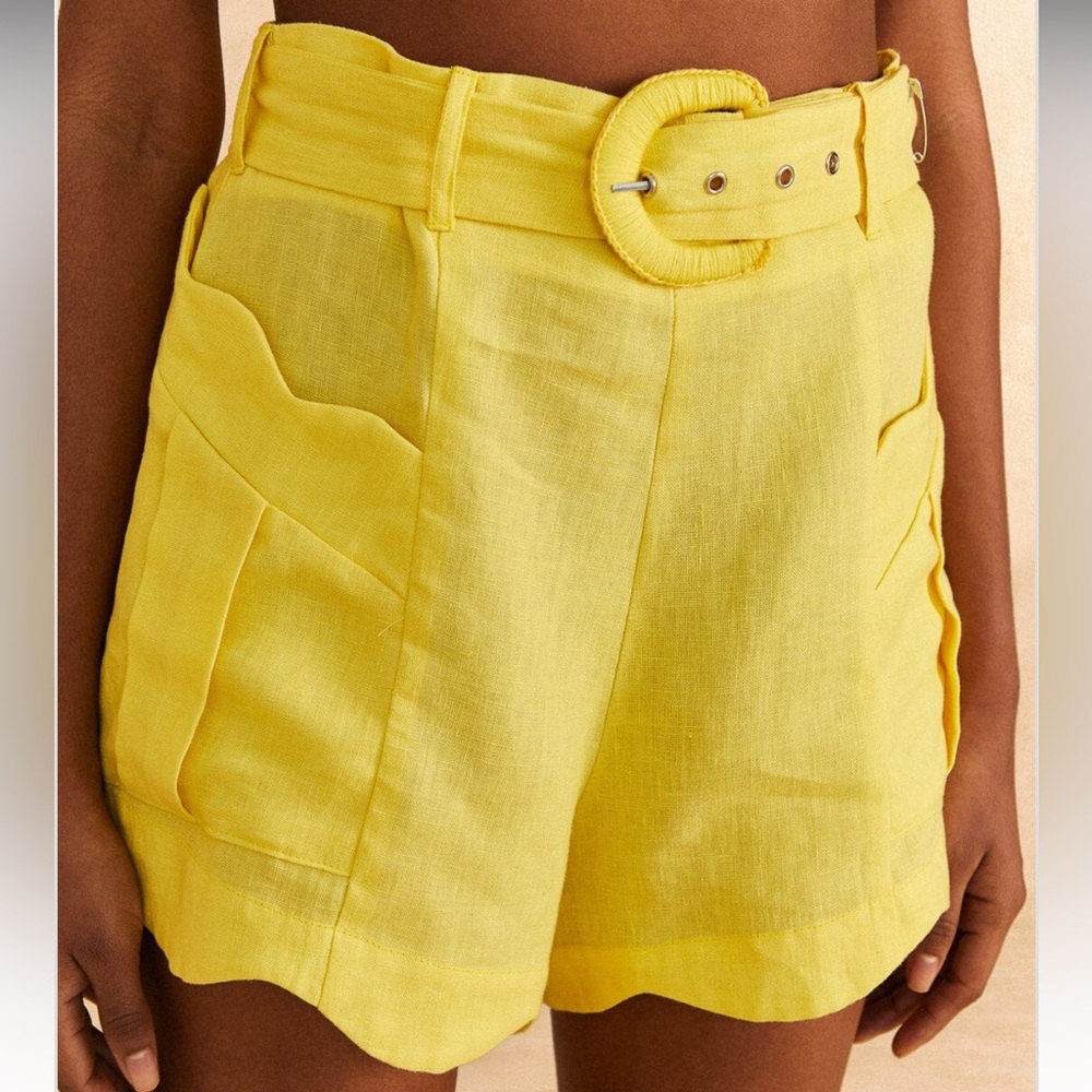 NWT - FARM Rio - Bright Yellow Shorts - Small - Picture 2 of 4